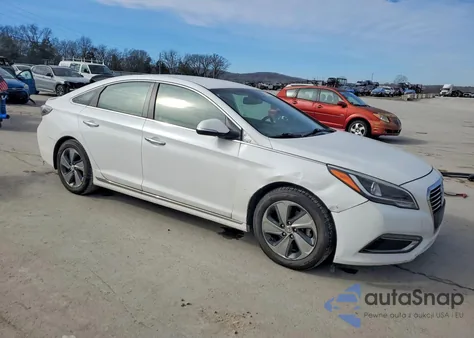 2017 Hyundai Sonata Plug-In Hybrid z USA, uszkodzony, nr VIN KMHE54L21HA043632